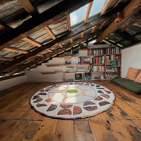 Willa The Attic Library Bīr Zewnętrze zdjęcie