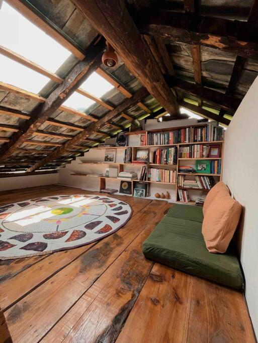 Willa The Attic Library Bīr Zewnętrze zdjęcie